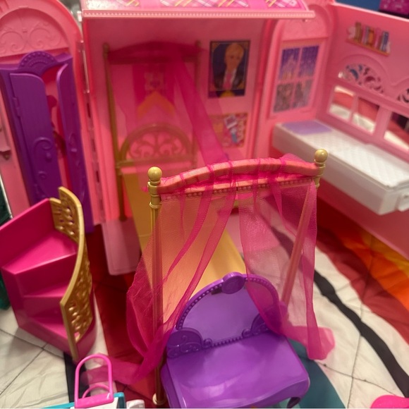 Vintage- now Barbie huge lot! Collectible hard to find - Picture 4 of 16